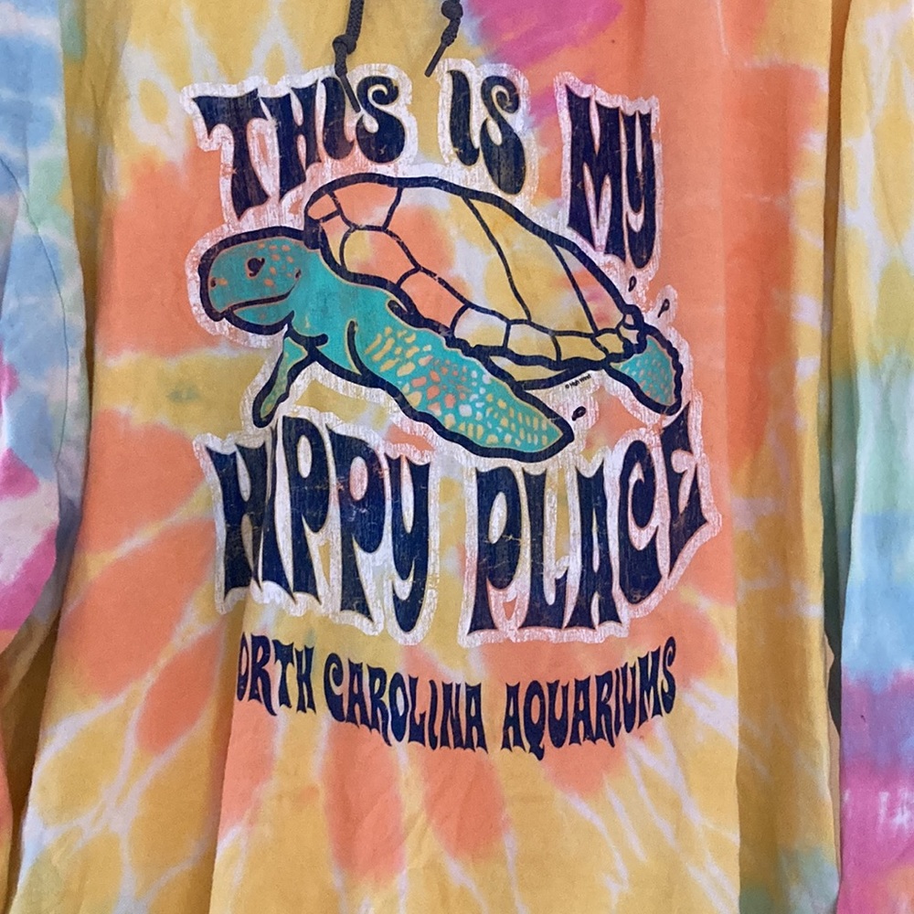 Hooded long sleeve tie dye tee from nc aquarium